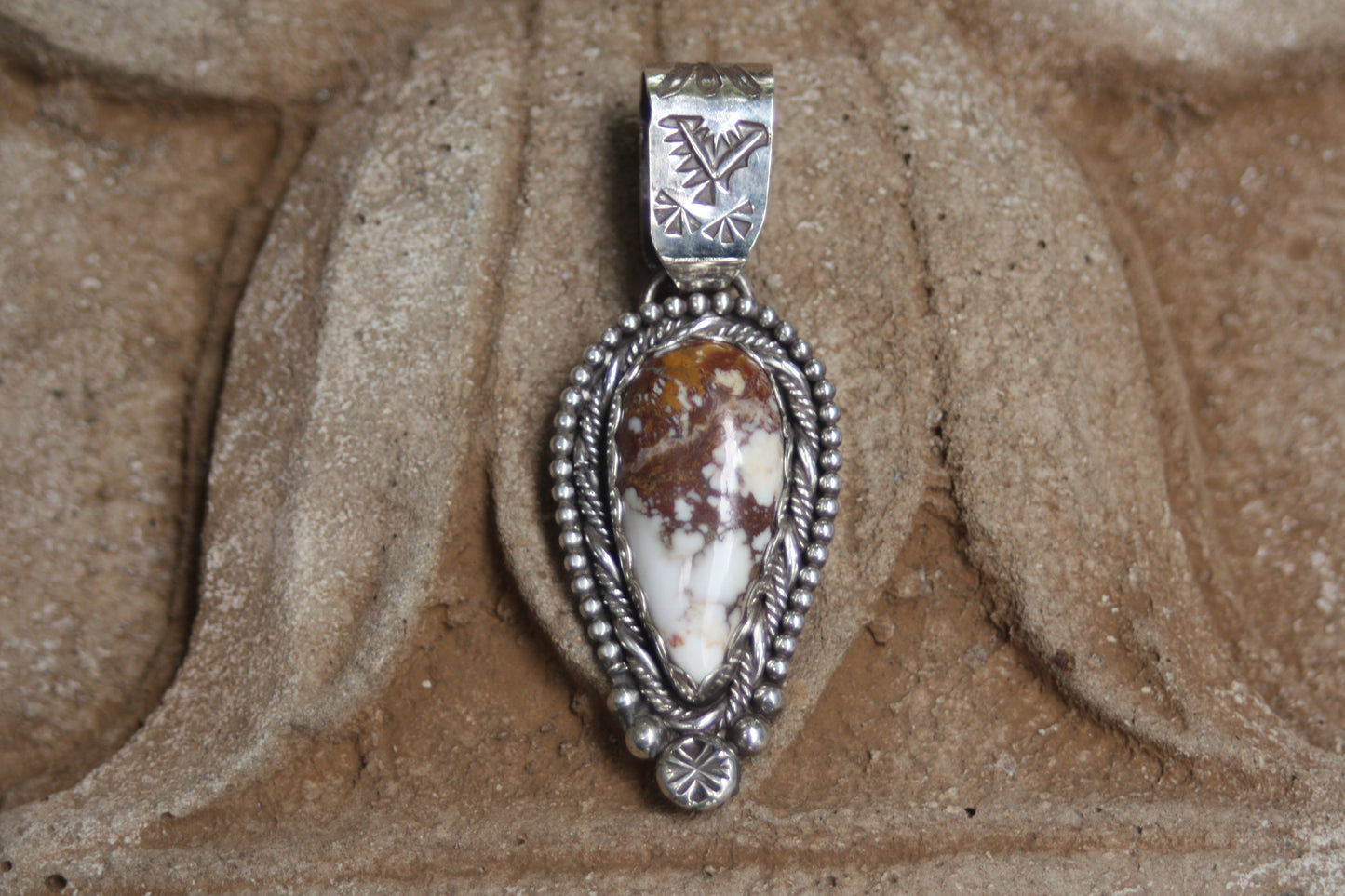 Wildhorse pendant